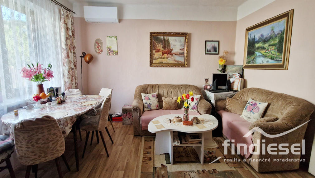 Rodinný dom v obci Sklené, okr. Turčianske Teplice