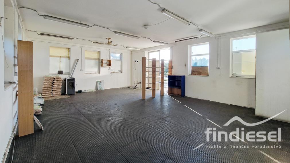 Priestor pre Vaše podnikanie, Vápenická, Prievidza