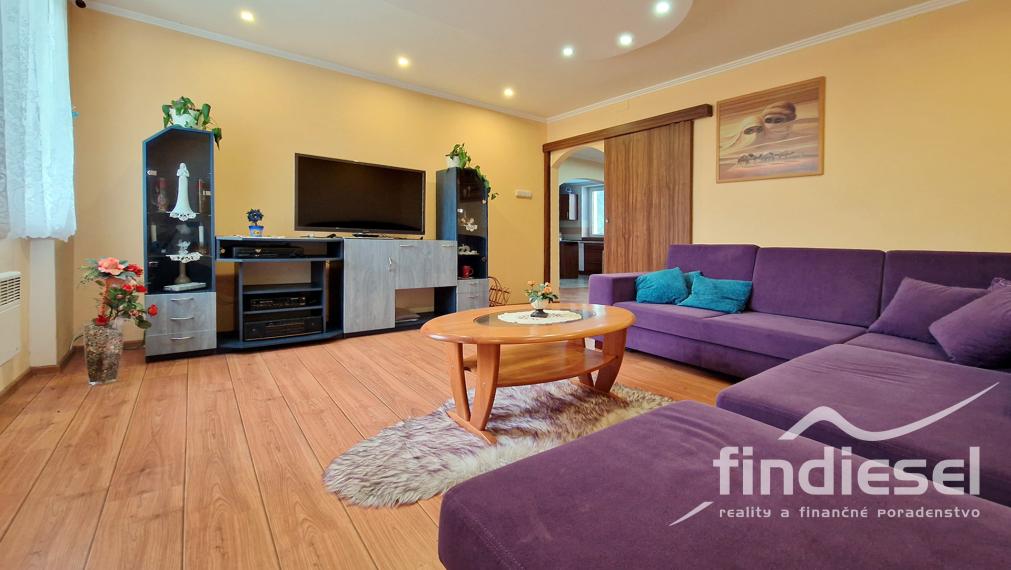 5 izbový rodinný dom,Zem. Kostoľany