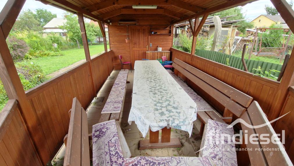 5 izbový rodinný dom,Zem. Kostoľany