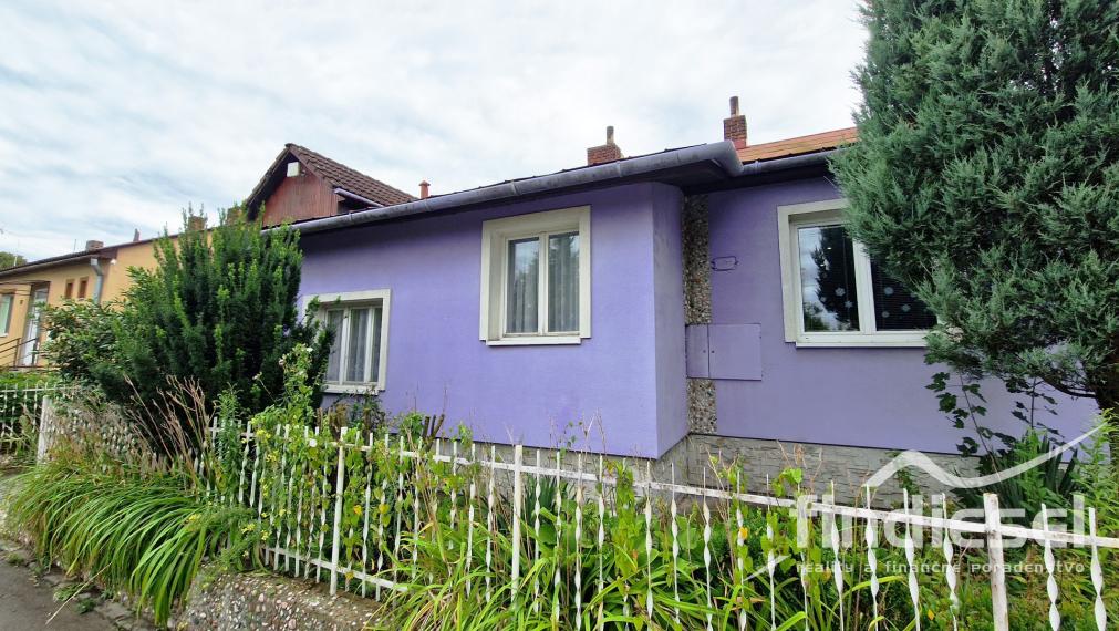 5 izbový rodinný dom,Zem. Kostoľany