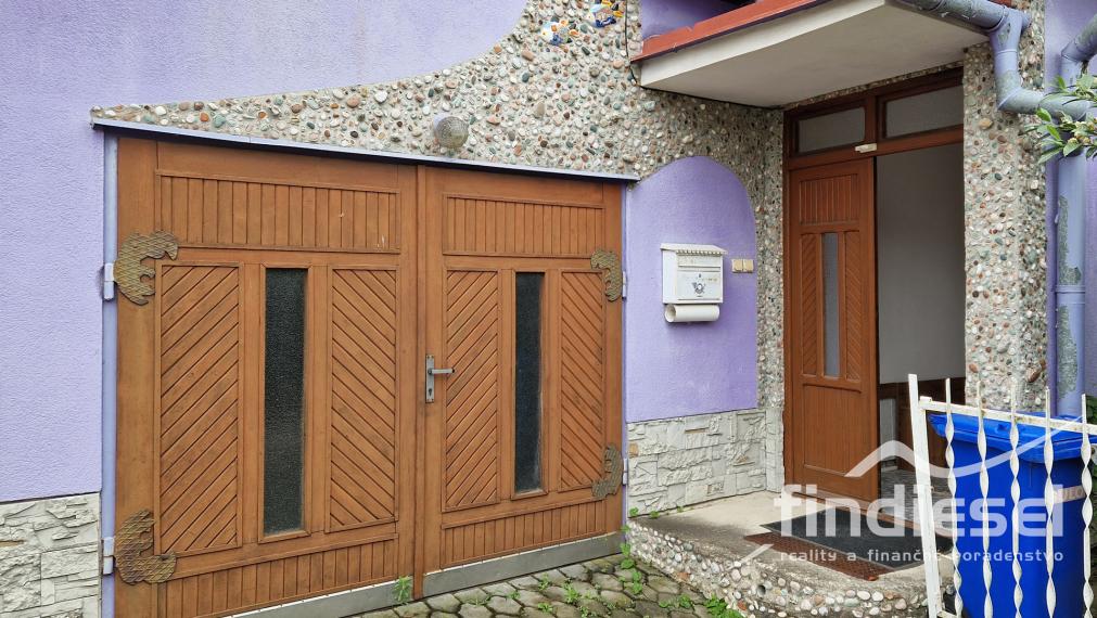 5 izbový rodinný dom,Zem. Kostoľany