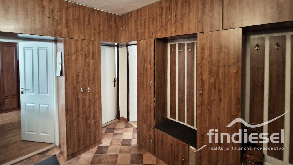 3,5 izbový byt 83m2 J. Murgaša Prievidza