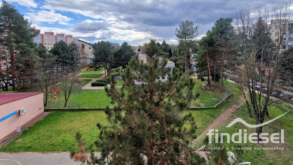 Moderný 3 izbový byt na prenájom, ul. Ľ.Ondrejova, Prievidza