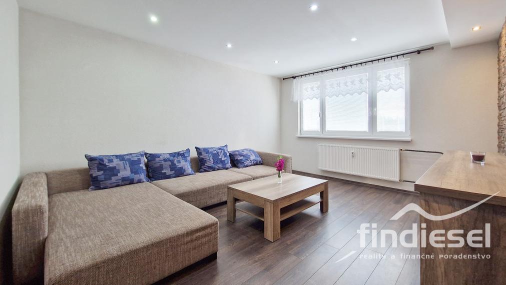 Moderný 3 izbový byt na prenájom, ul. Ľ.Ondrejova, Prievidza