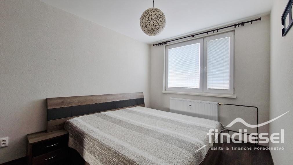 Moderný 3 izbový byt na prenájom, ul. Ľ.Ondrejova, Prievidza