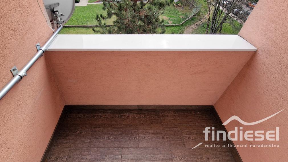 Moderný 3 izbový byt na prenájom, ul. Ľ.Ondrejova, Prievidza