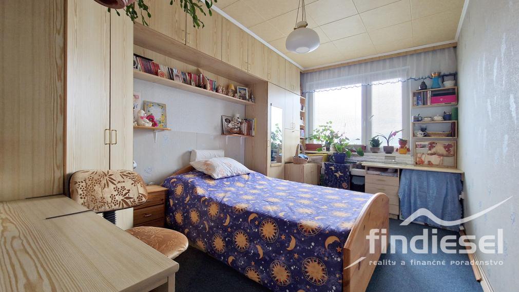 3 izbový byt 72 m2 ul. Žarnova Prievidza