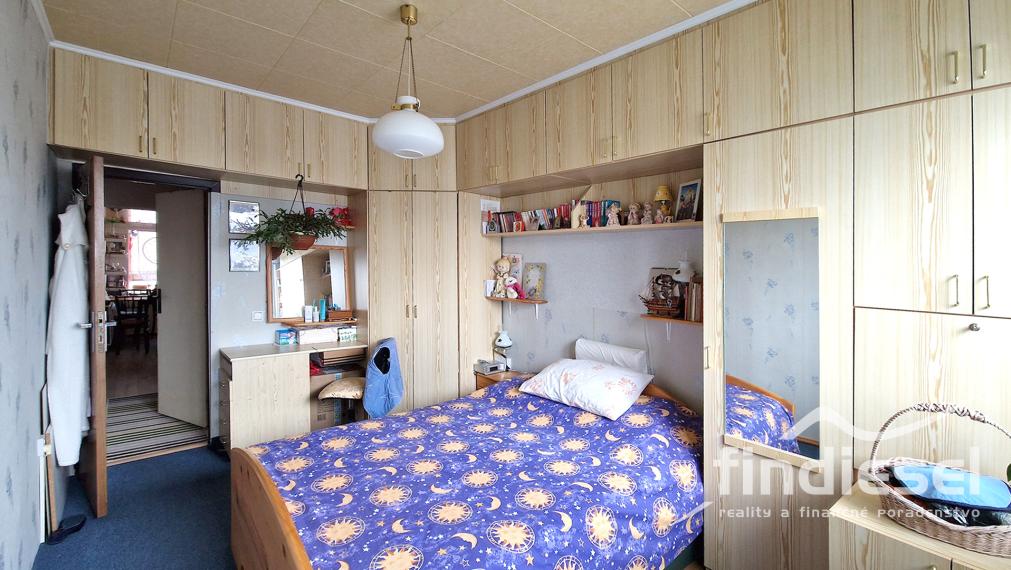 3 izbový byt 72 m2 ul. Žarnova Prievidza