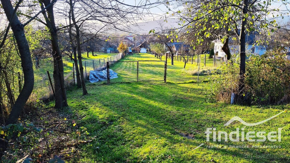 Pozemky na stavbu rodinných domov  Nedožery - Brezany