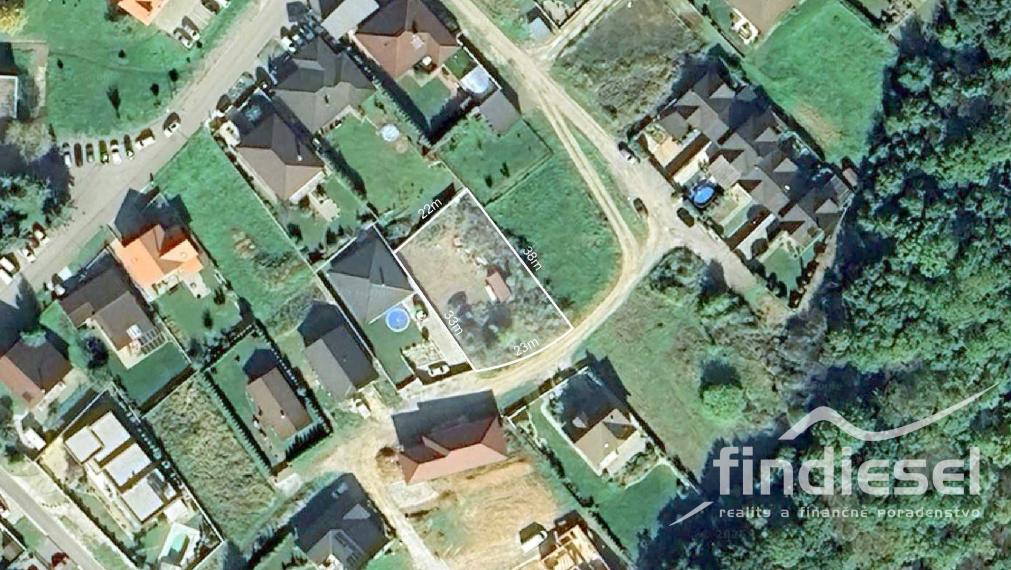 Pozemok na stavbu domu s krásnym výhľadom, 802 m2, Prievidza