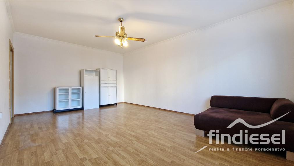 1 izbový byt, 39 m2, Školská, Kanianka