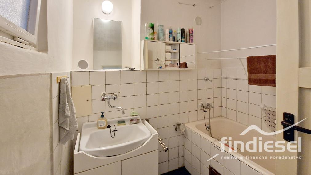 Jedinečný 2 izbový byt, B. Bjőrnsona, Prievidza