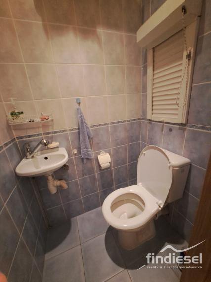 Väčší 3 izbový byt na prenájom, M. Gorkého, Prievidza