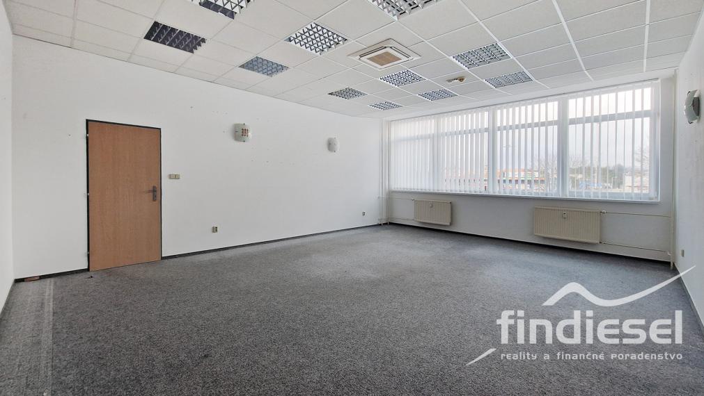 Kancelársky priestor na prenájom,44 m2,M.Falešníka,Prievidza