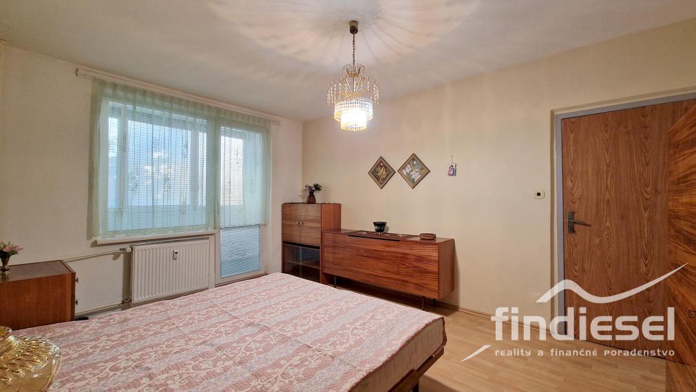 3-izbový byt na predaj, 80 m2, M. Gorkého, Prievidza