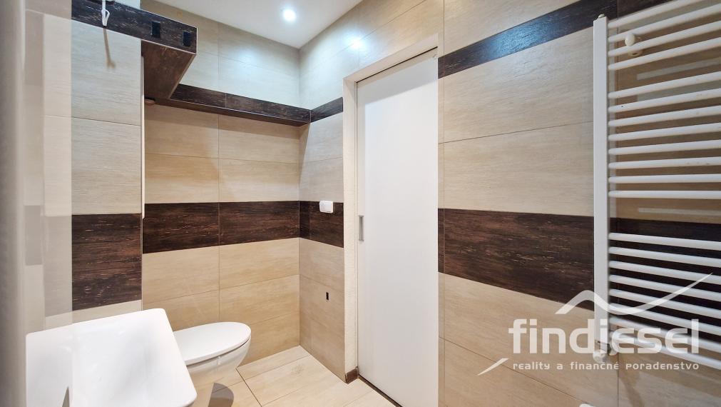 Štýlový 2 izbový byt, 57m2, M. Hodžu, Prievidza