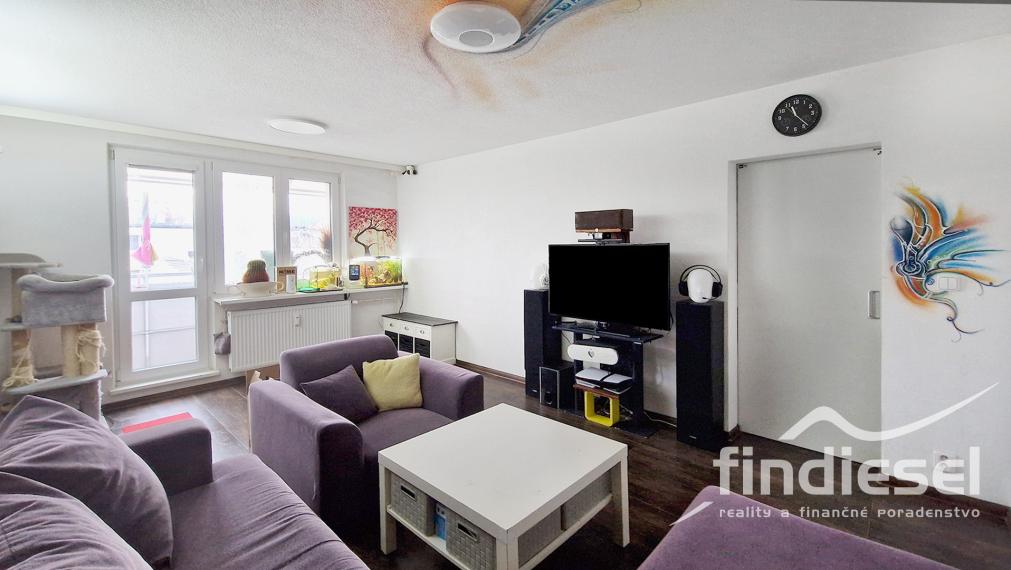 Štýlový 2 izbový byt, 57m2, M. Hodžu, Prievidza