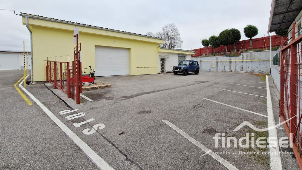 Reprezentatívna budova na podnikanie, Prievidza