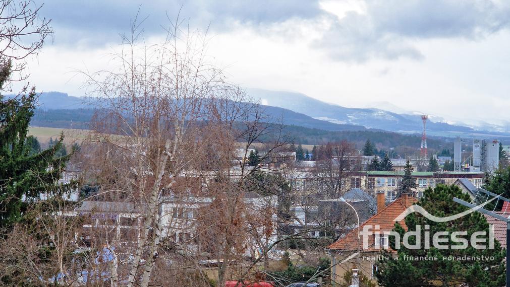 2 izbový byt na skvelom mieste, 57m2, M. Hodžu, Prievidza