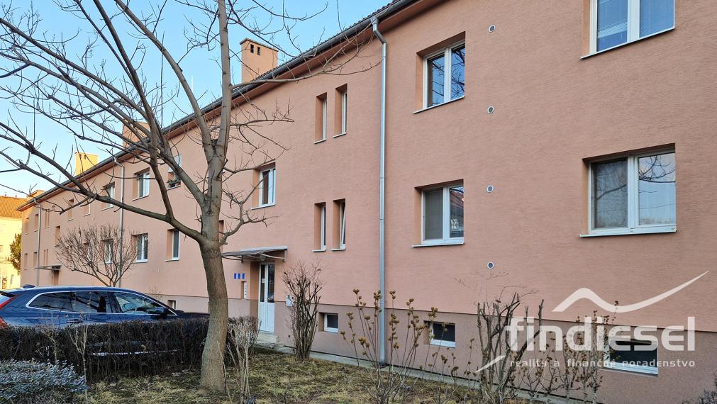 FINDIESEL reality - Výnimočný 4 izbový byt, 91m2, Prievidza