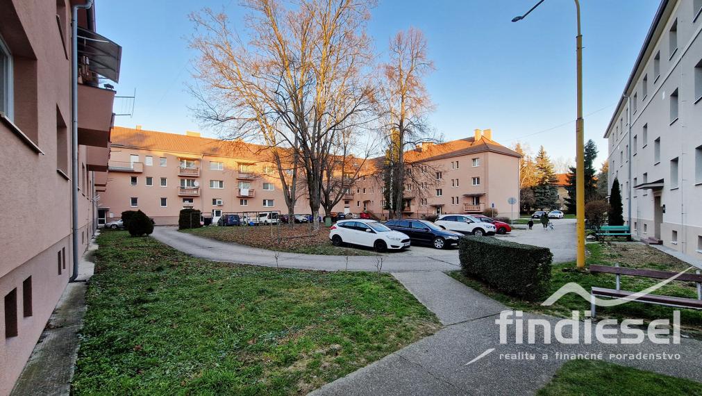 FINDIESEL reality - Výnimočný 4 izbový byt, 91m2, Prievidza