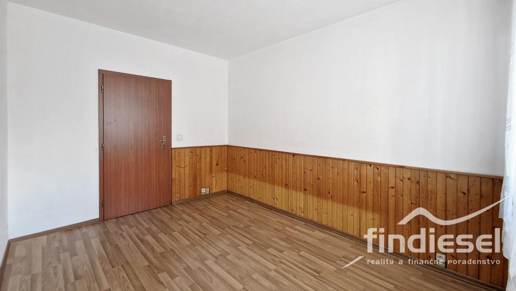 FINDIESEL reality - 3 izbový byt na prenájom, Prievidza