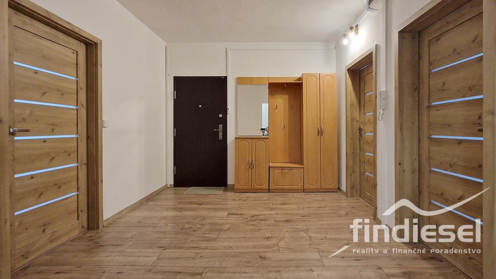 FINDIESEL reality - 4 izbový byt na prenájom, Prievidza