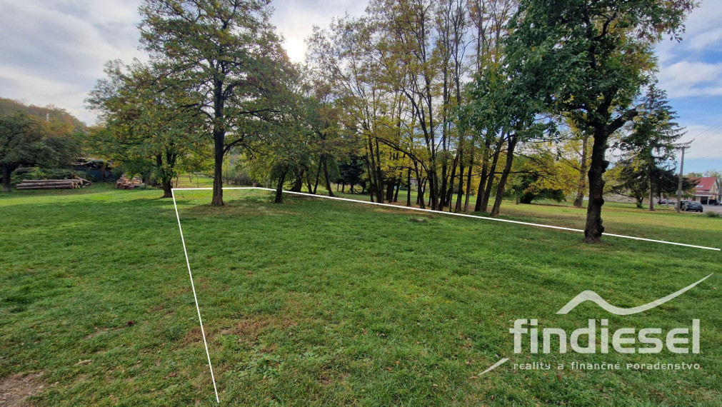 FINDIESEL reality-pozemok na výstavbu bytového domu 721m2