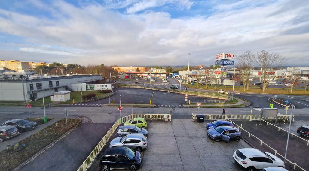 Kancelársky priestor na prenájom,44 m2,M.Falešníka,Prievidza