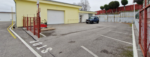 Reprezentatívna budova na podnikanie, Prievidza