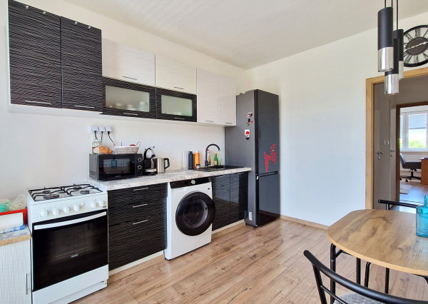 Moderný 3 izbový byt na prenájom, ul. Šoltésovej, Prievidza