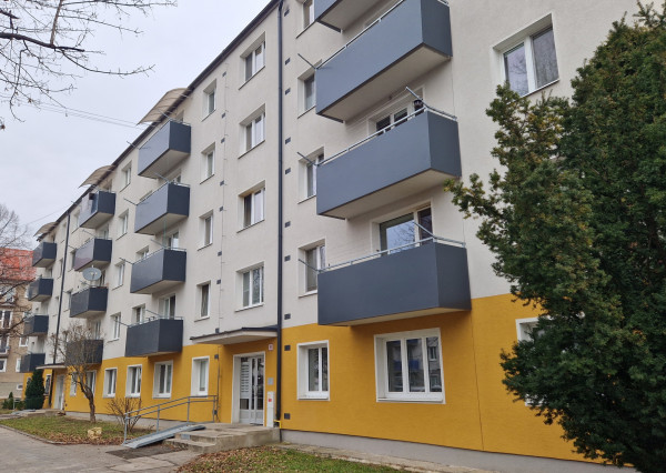 FINDIESEL reality - 2 izbový byt, centrum Prievidze